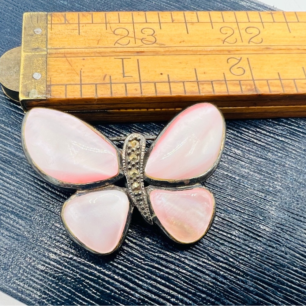Vintage silver butterfly brooch pin dyed pink mother of pearl simple beautiful